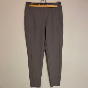 ✨Women’s Size 8 Athleta Stellar Tight Taupe Gray Pants Leggings